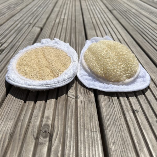 Gant montgolfière en loofah.