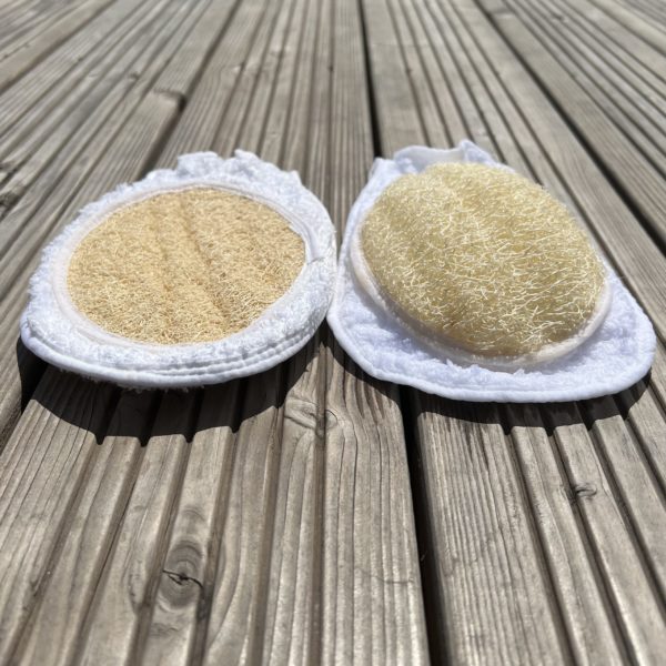 Gant montgolfière en loofah, vue de face.