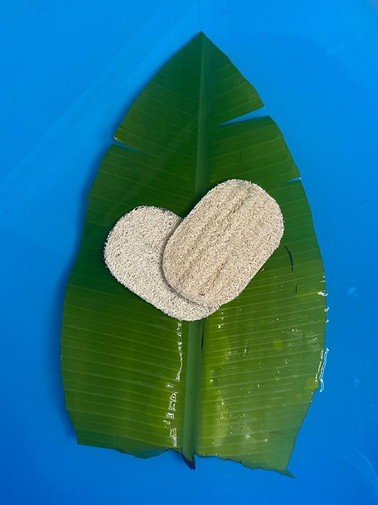 Deux porte-savon finition ligne en loofah égyptien.