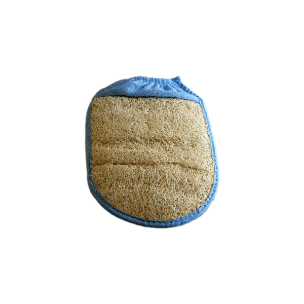 Un gant ovale avec un élastique de maintien pour le poignet de couleur bleue face loofah.